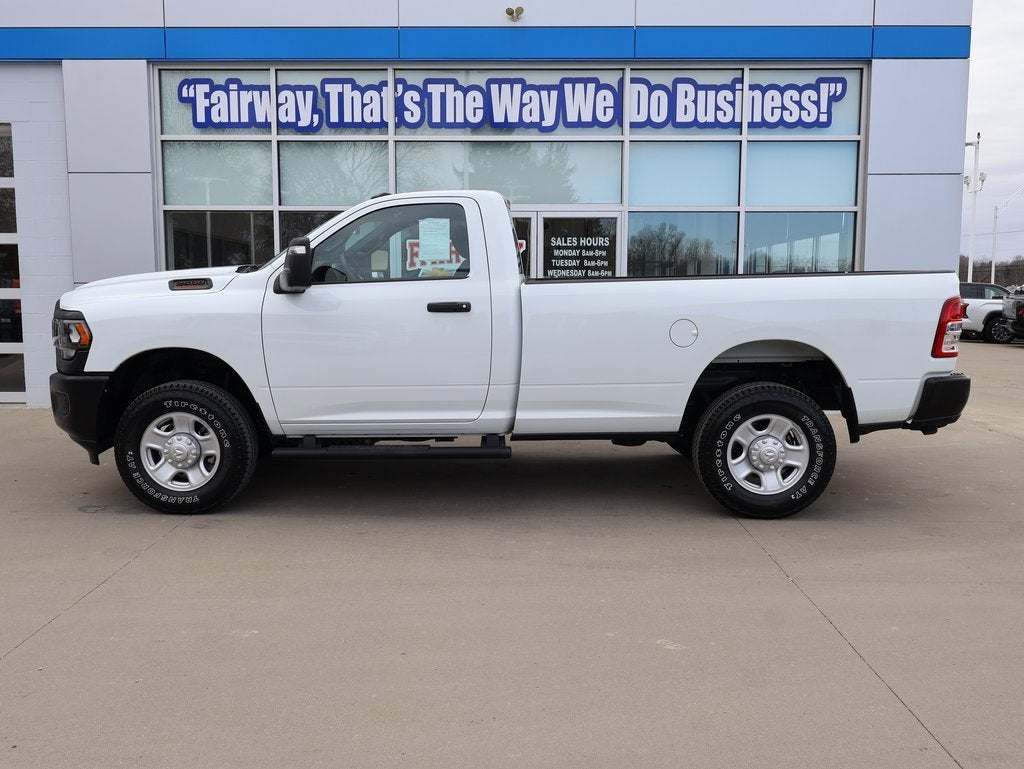 2024 RAM 2500 Tradesman Regular Cab 4x4 8' Box