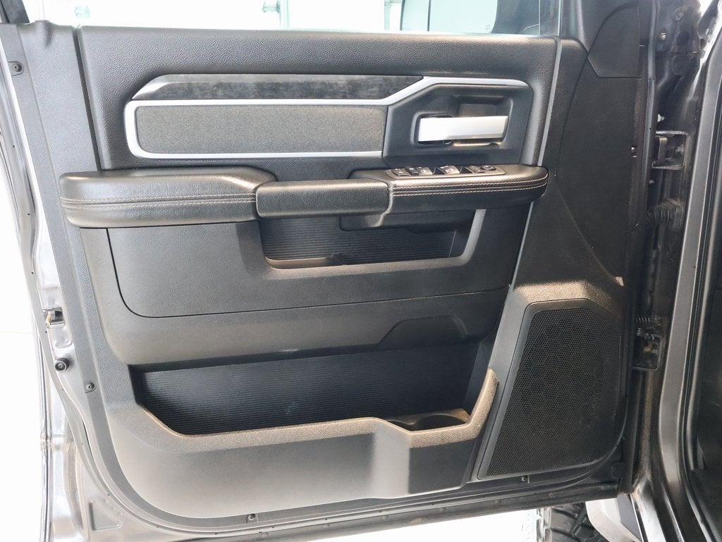 2022 RAM 2500 Big Horn Crew Cab 4x4 6'4" Box