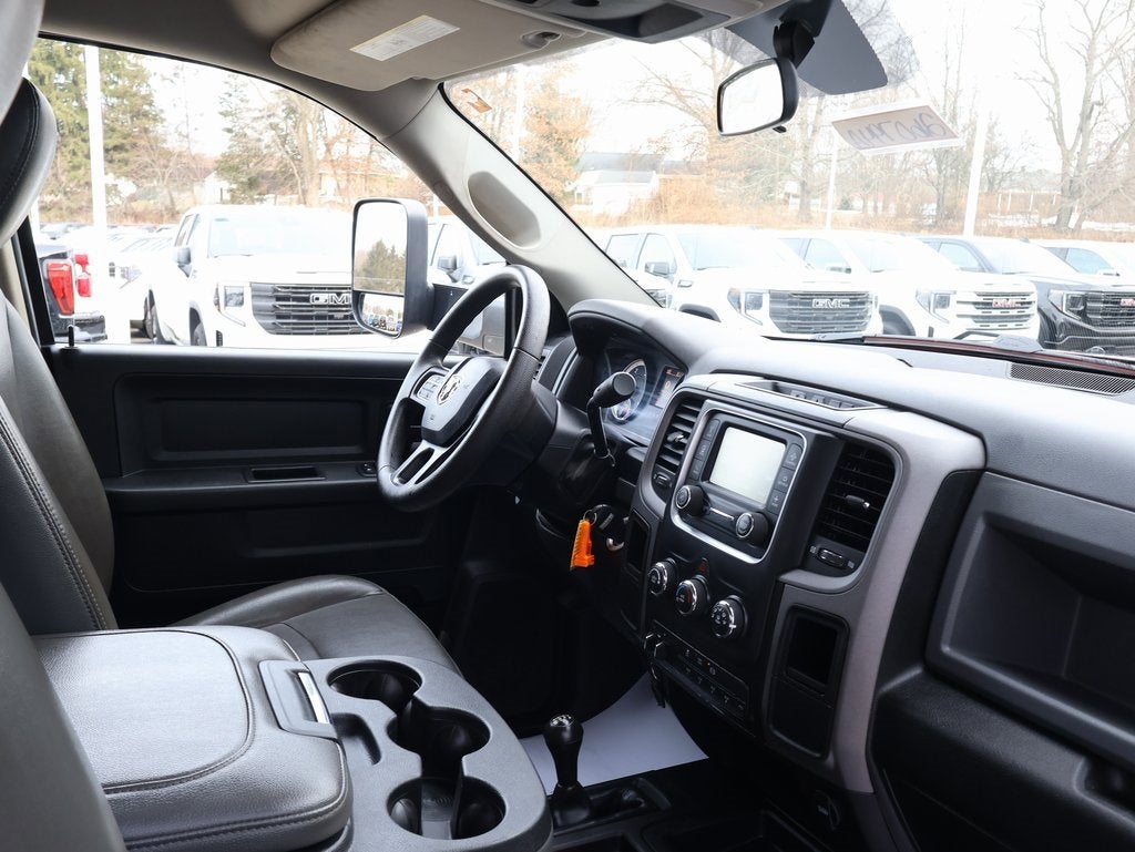 2018 RAM 3500 Chassis Cab Tradesman