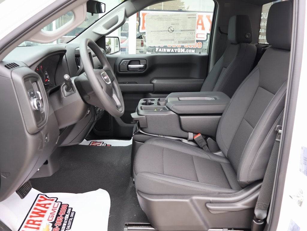 2025 GMC Sierra 1500 Pro