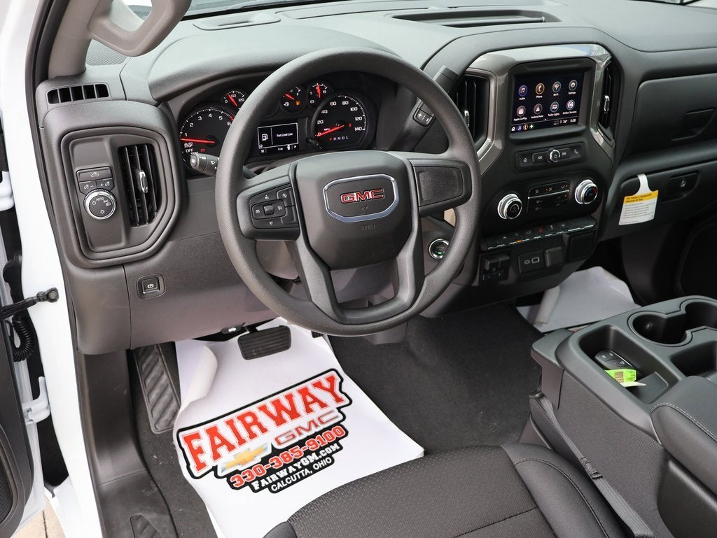 2025 GMC Sierra 1500 Pro