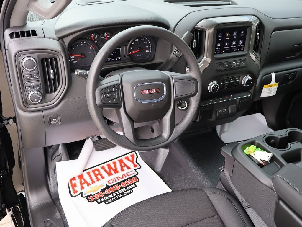 2025 GMC Sierra 1500 Pro