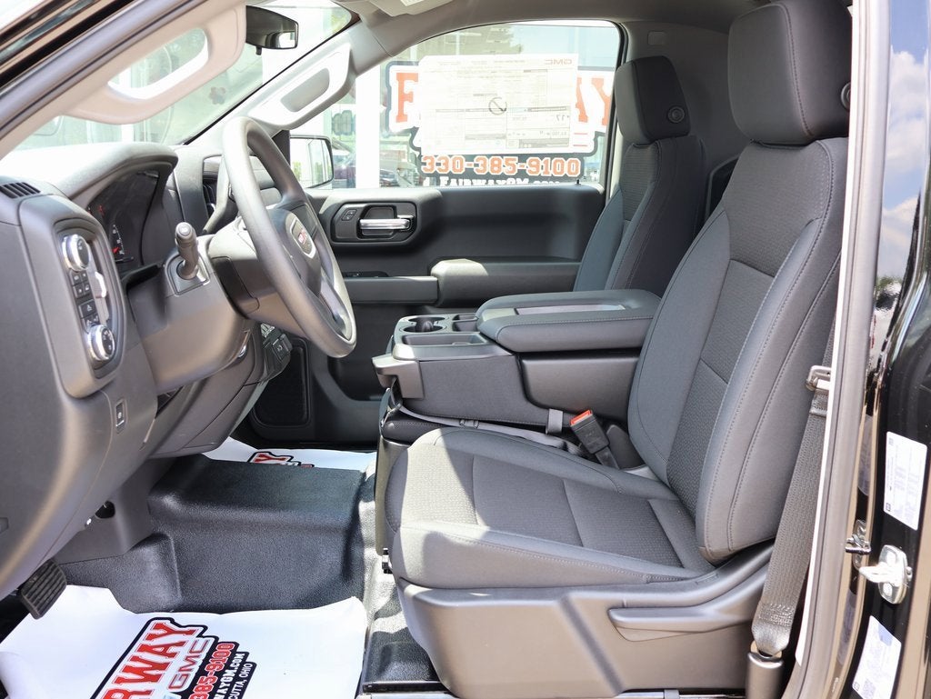 2025 GMC Sierra 1500 Pro