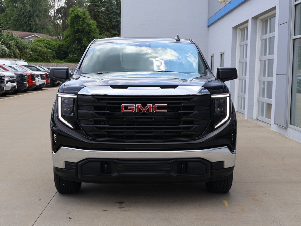 2025 GMC Sierra 1500 Pro