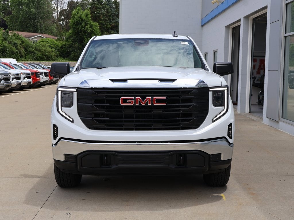 2025 GMC Sierra 1500 Pro
