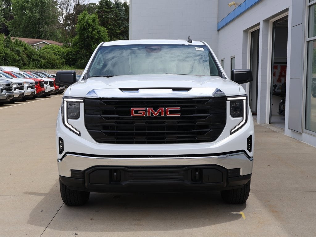 2025 GMC Sierra 1500 Pro