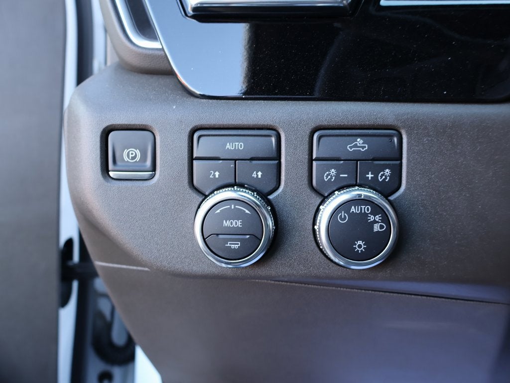 2025 GMC Sierra 1500 SLE