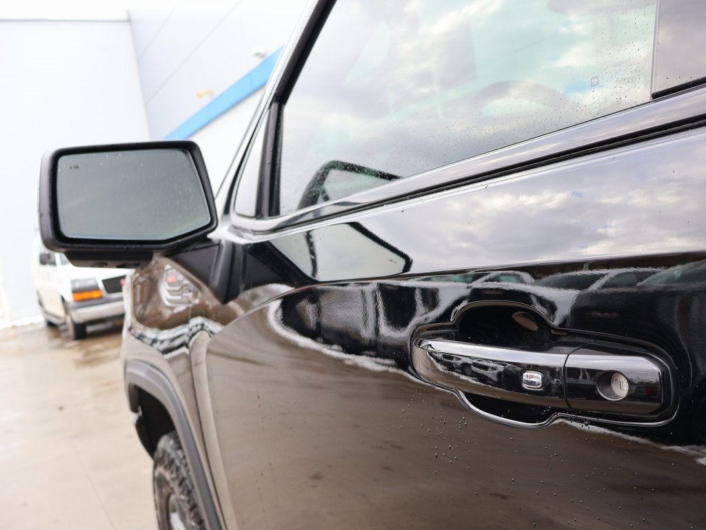 2025 GMC Sierra 1500 AT4X