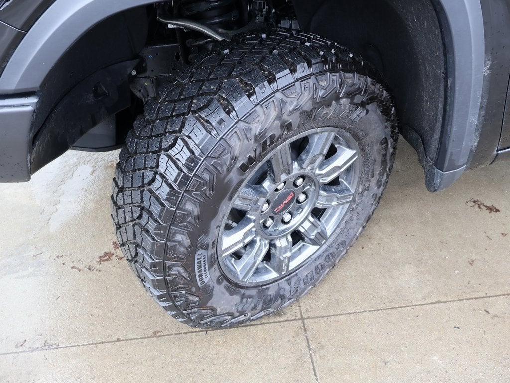 2025 GMC Sierra 1500 AT4X