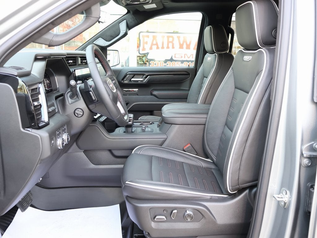 2025 GMC Sierra 1500 AT4X