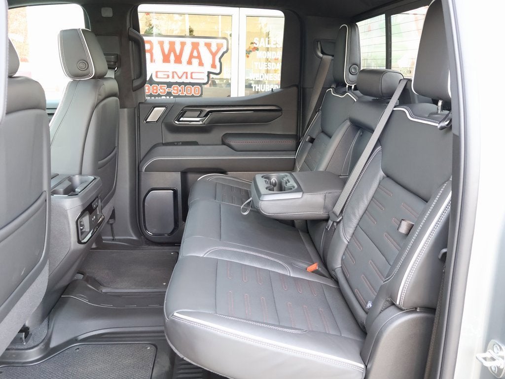 2025 GMC Sierra 1500 AT4X