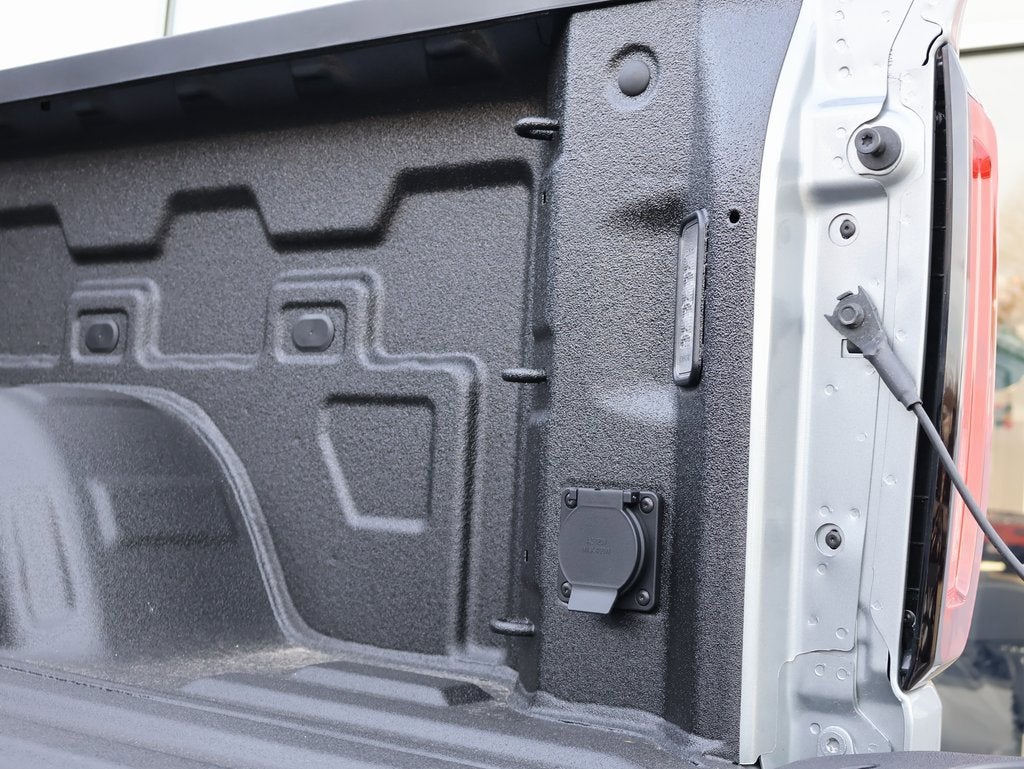 2025 GMC Sierra 1500 AT4X