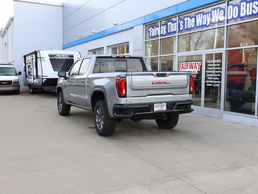 2025 GMC Sierra 1500 AT4X