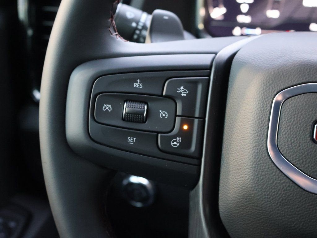 2025 GMC Sierra 1500 AT4X