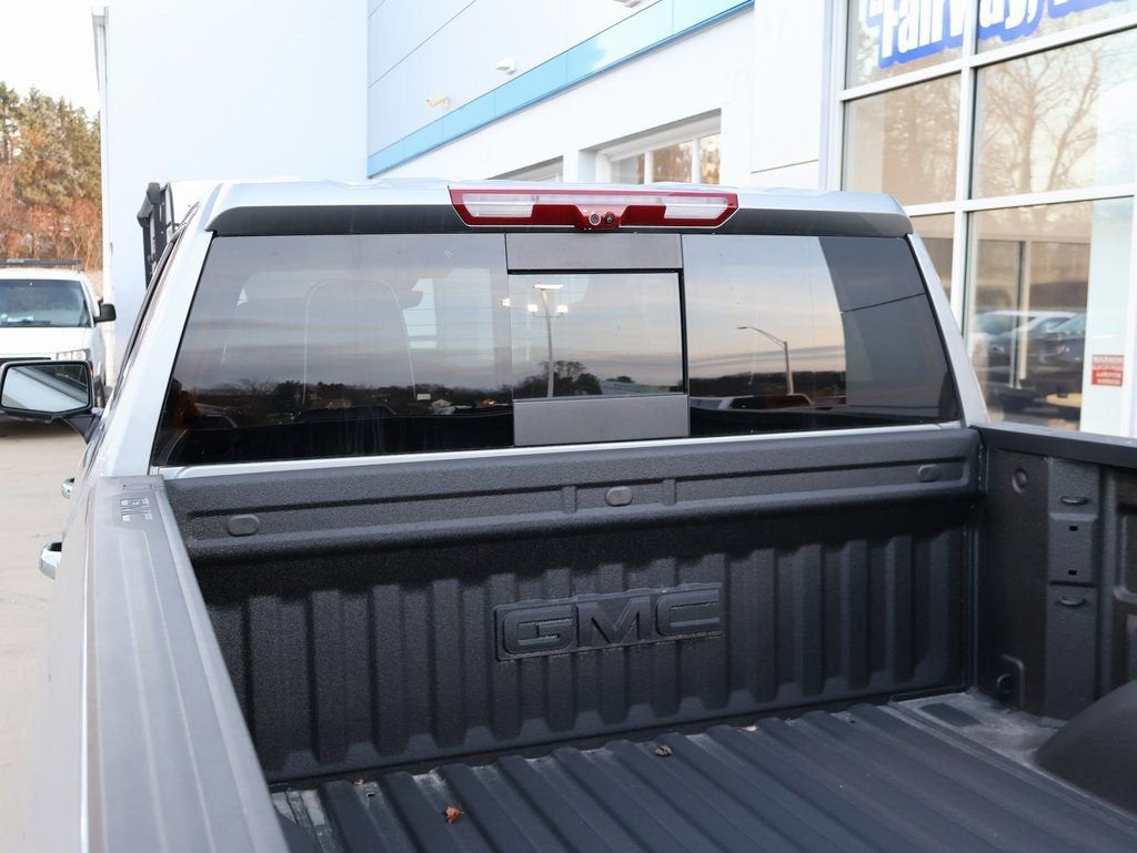 2025 GMC Sierra 1500 AT4X