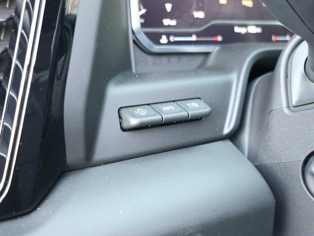 2025 GMC Sierra 1500 AT4X