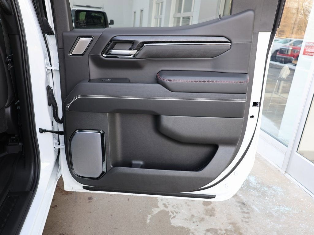 2025 GMC Sierra 1500 AT4X