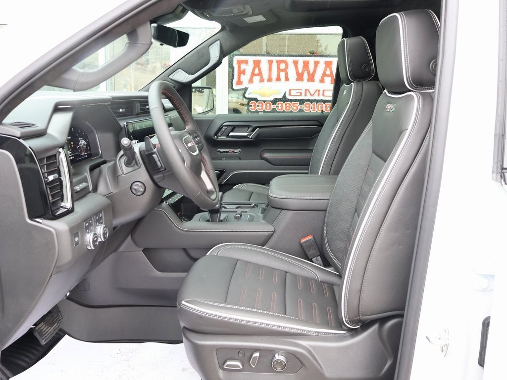 2025 GMC Sierra 1500 AT4X