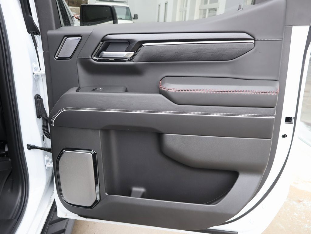 2025 GMC Sierra 1500 AT4X