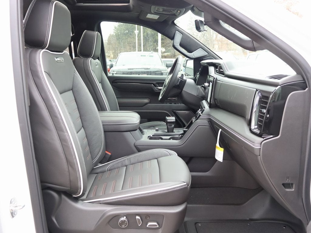 2025 GMC Sierra 1500 AT4X