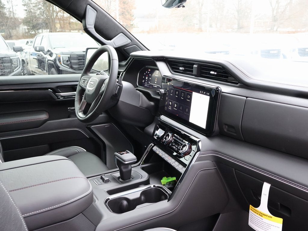 2025 GMC Sierra 1500 AT4X