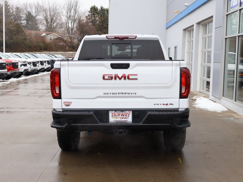 2025 GMC Sierra 1500 AT4X
