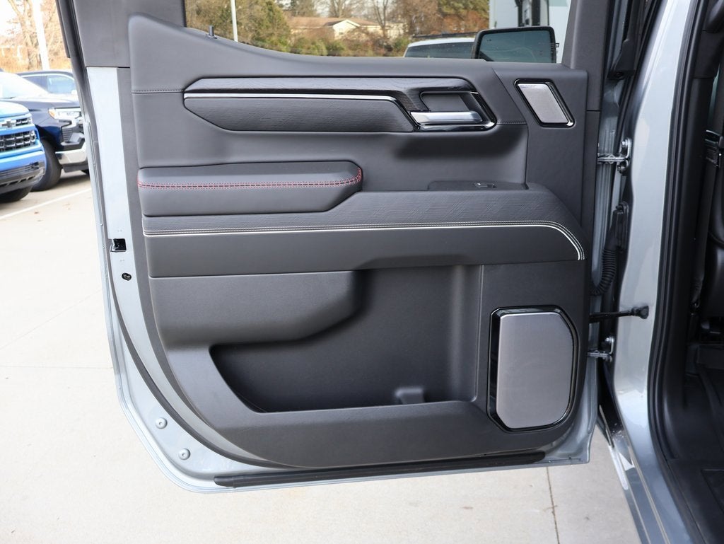 2025 GMC Sierra 1500 AT4X