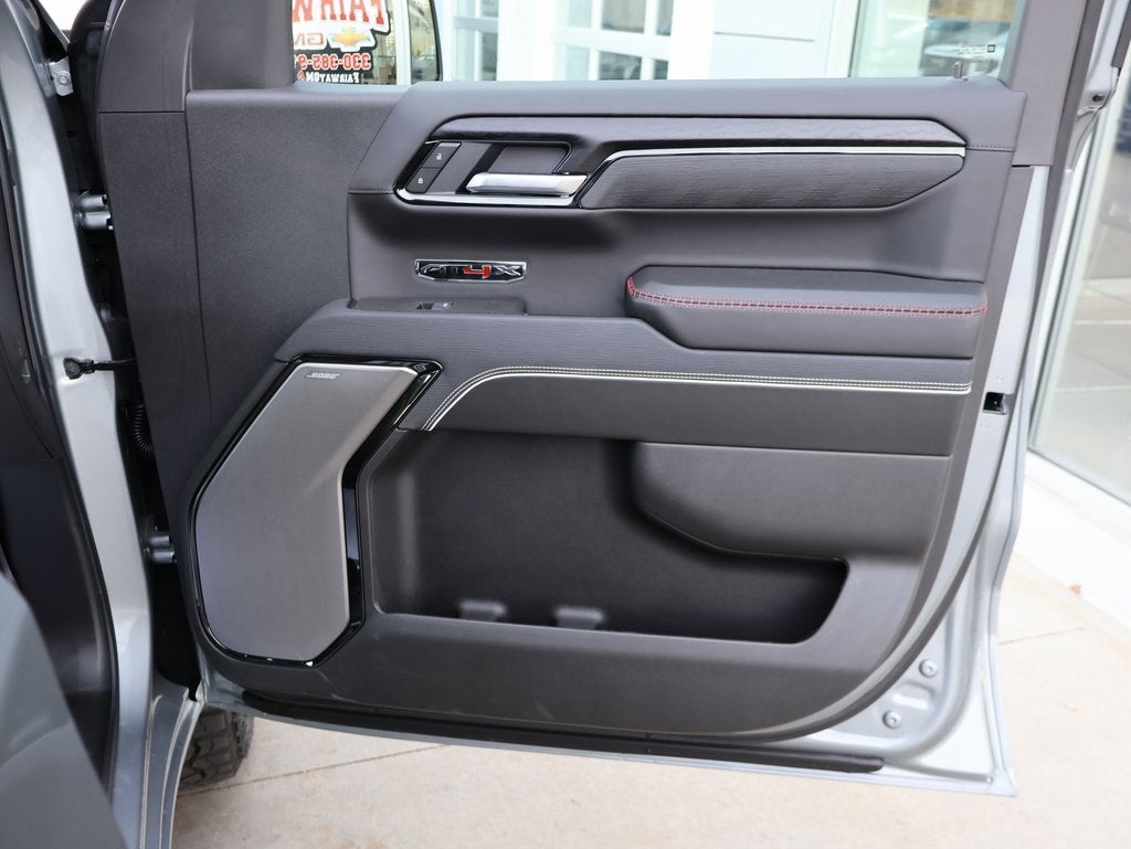 2025 GMC Sierra 1500 AT4X