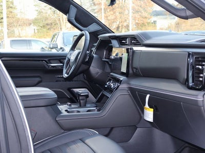 2025 GMC Sierra 1500 AT4X