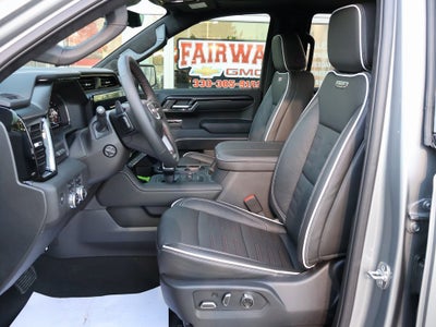 2025 GMC Sierra 1500 AT4X