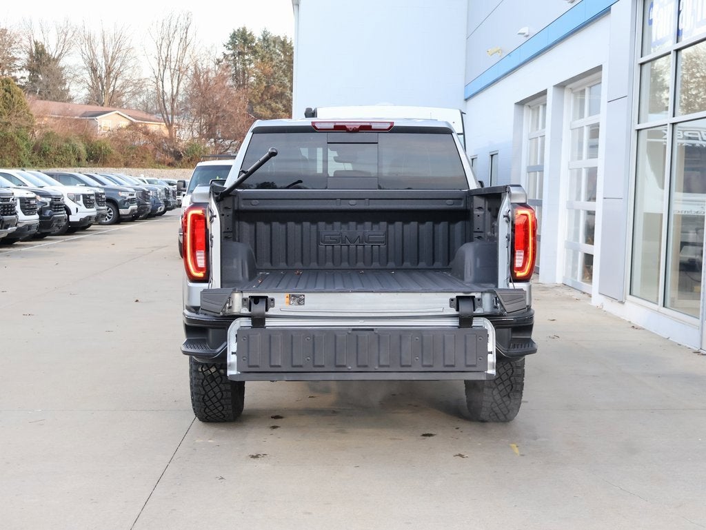 2025 GMC Sierra 1500 AT4X