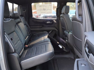 2025 GMC Sierra 1500 AT4X