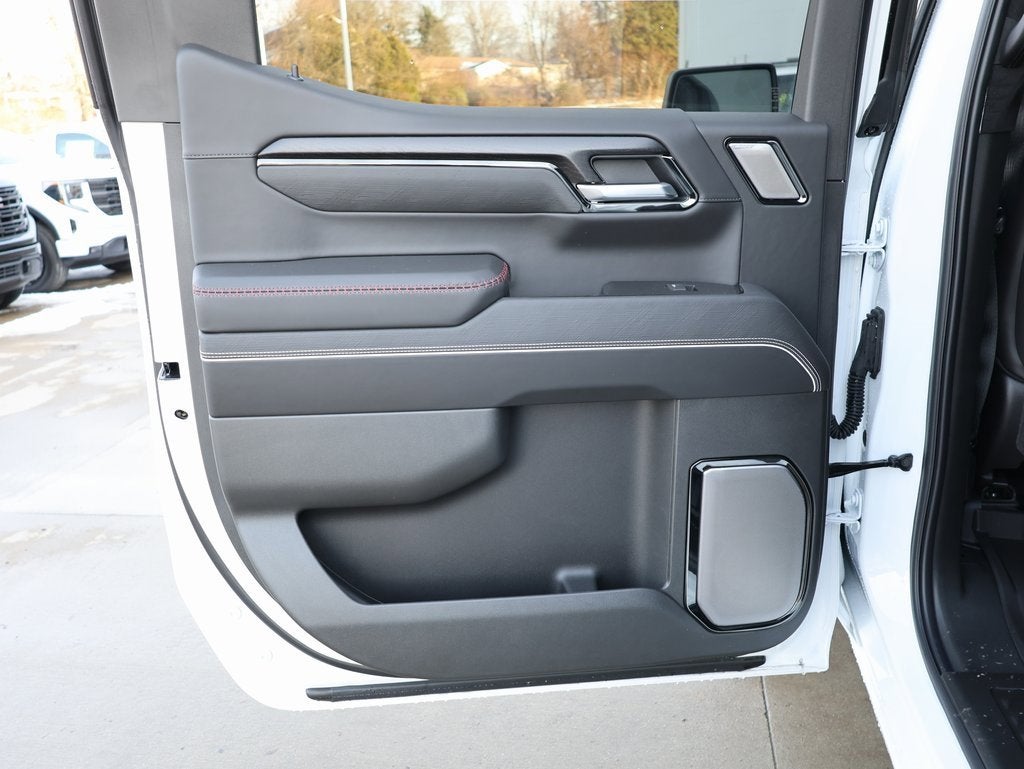 2025 GMC Sierra 1500 AT4X