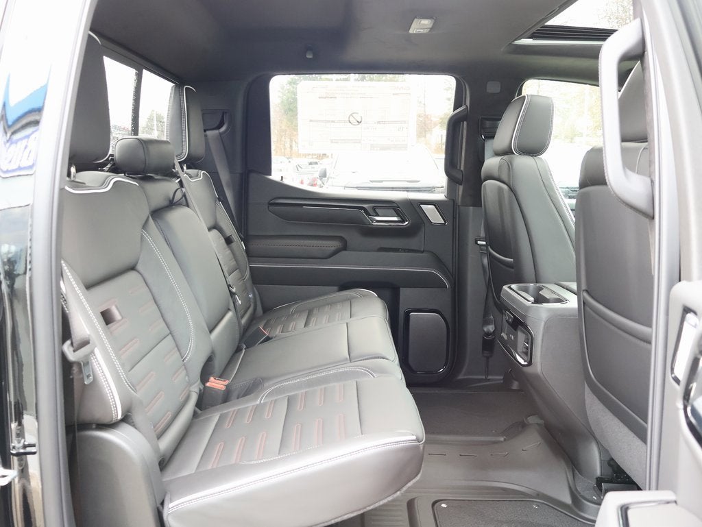 2025 GMC Sierra 1500 AT4X