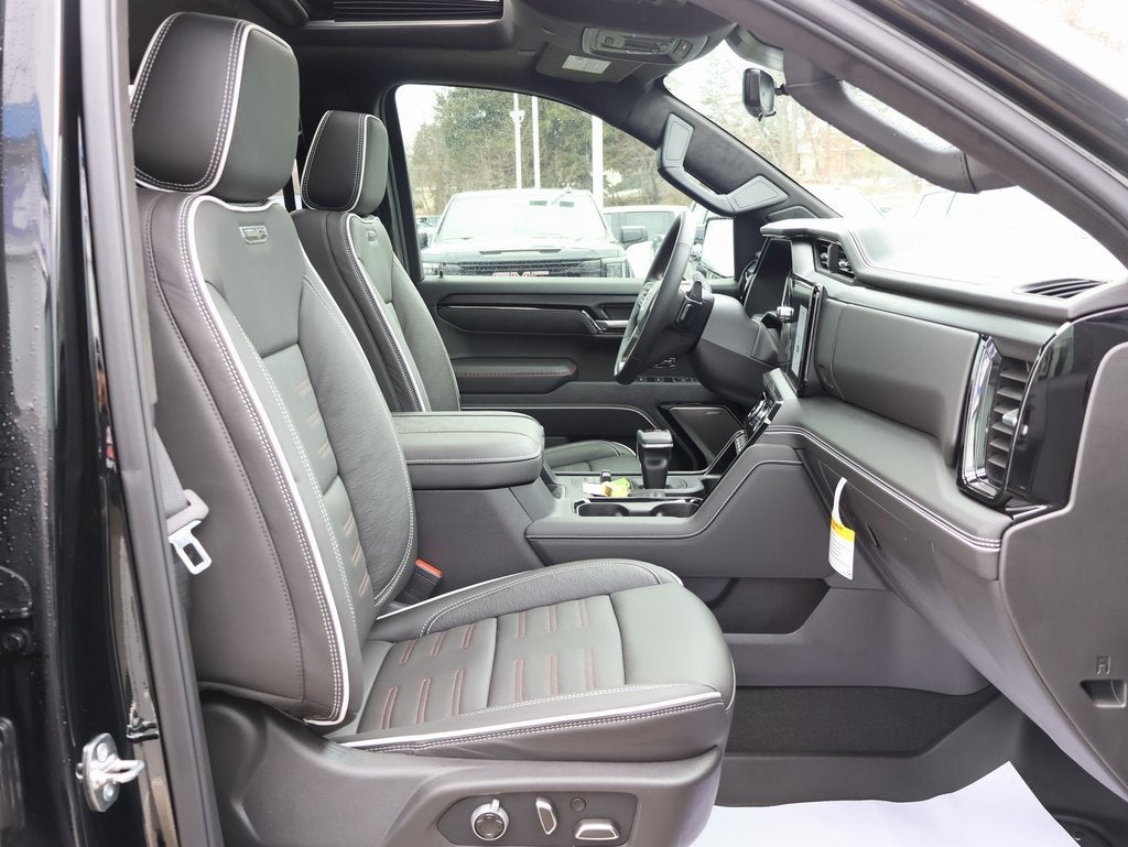 2025 GMC Sierra 1500 AT4X