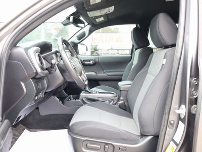 2022 Toyota Tacoma 4WD SR