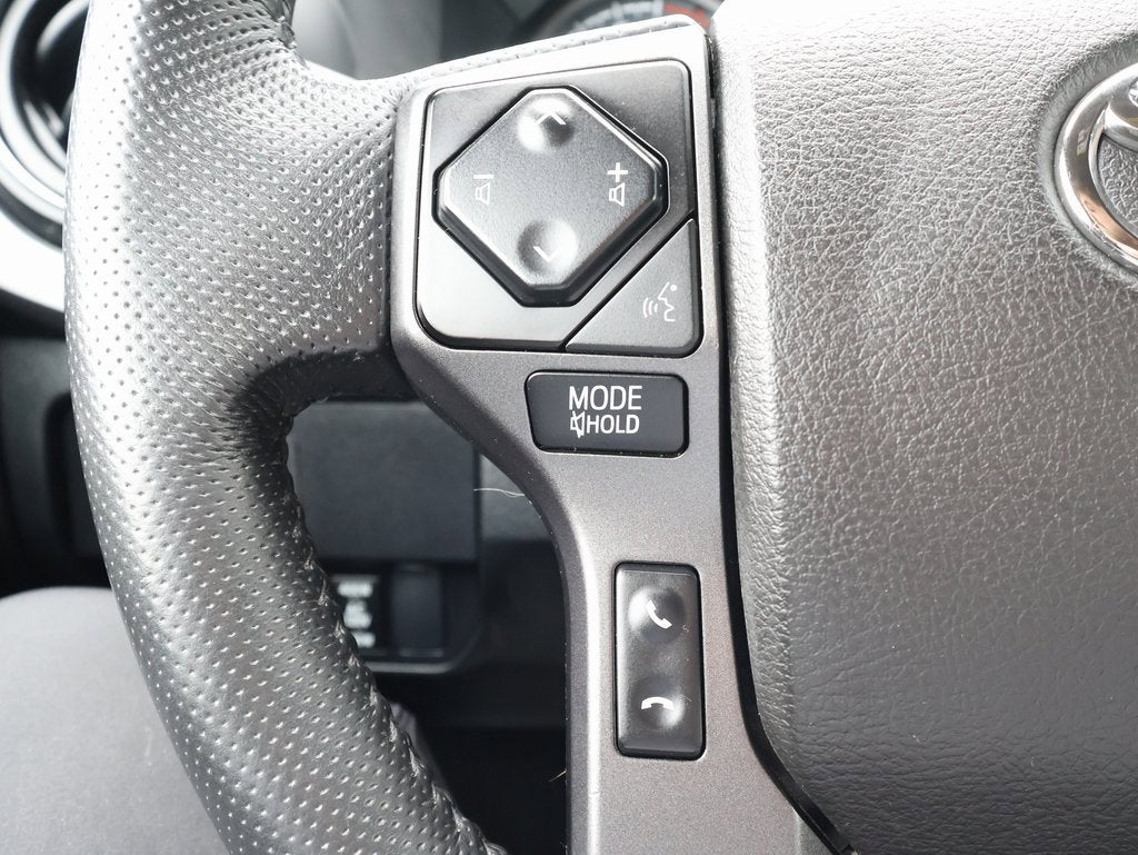 2022 Toyota Tacoma 4WD SR