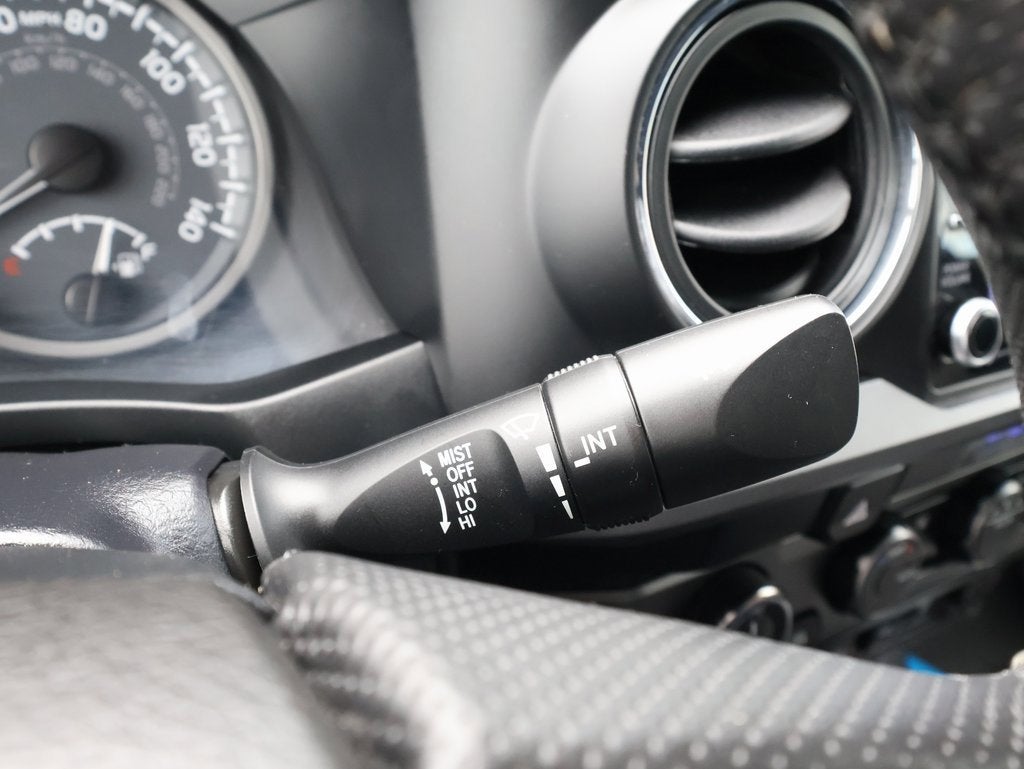 2022 Toyota Tacoma 4WD SR