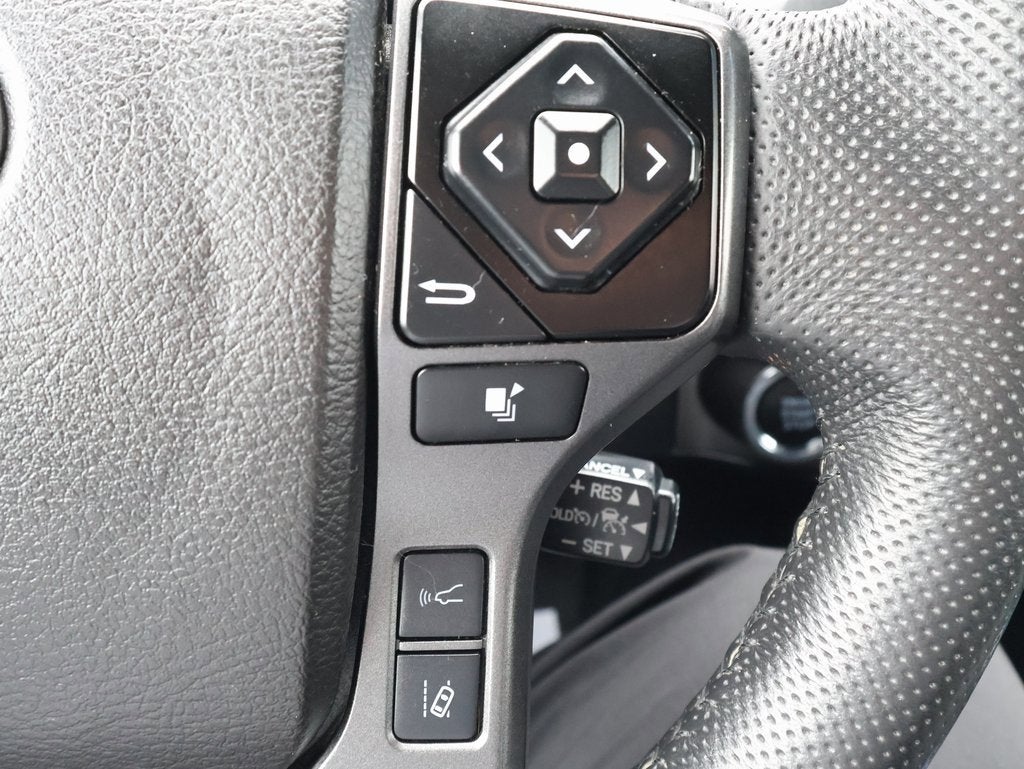 2022 Toyota Tacoma 4WD SR