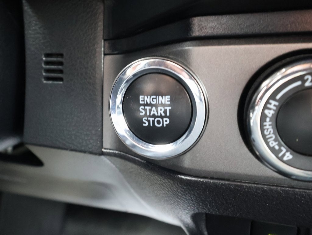 2022 Toyota Tacoma 4WD SR