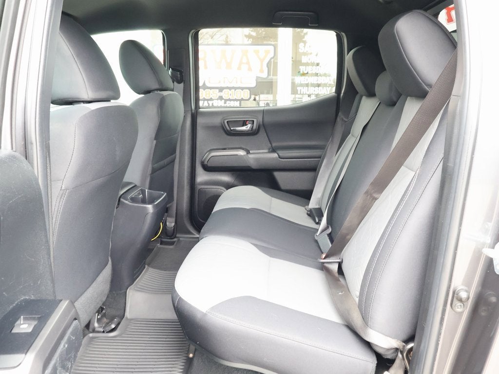 2022 Toyota Tacoma 4WD SR