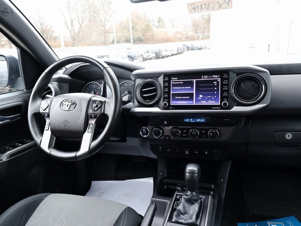 2022 Toyota Tacoma 4WD SR