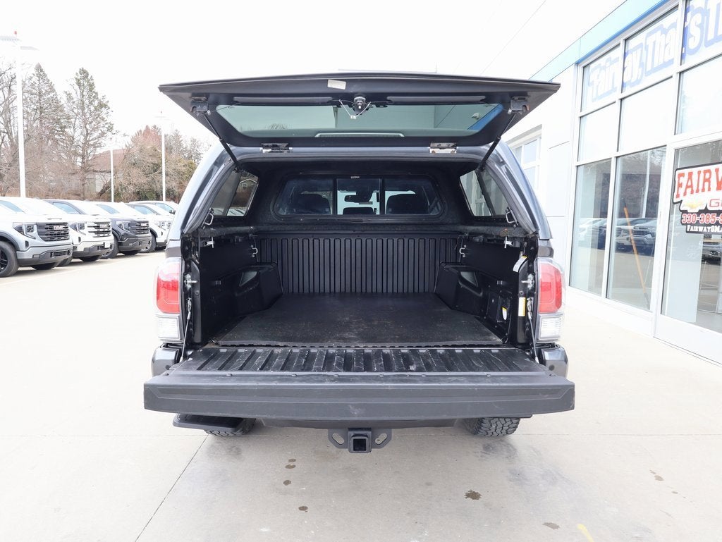 2022 Toyota Tacoma 4WD SR