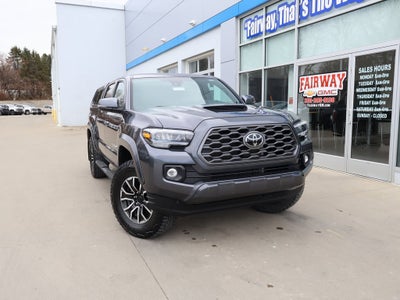 2022 Toyota Tacoma 4WD SR