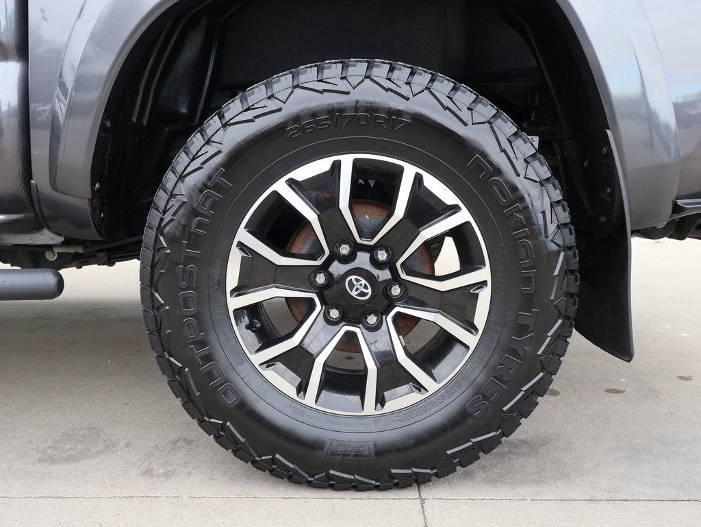 2022 Toyota Tacoma 4WD SR