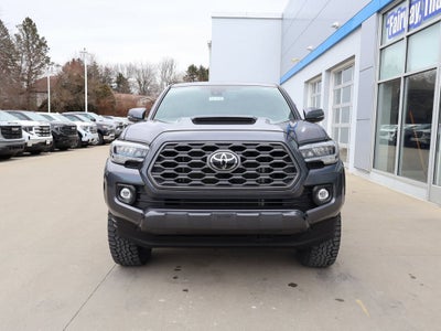 2022 Toyota Tacoma 4WD SR