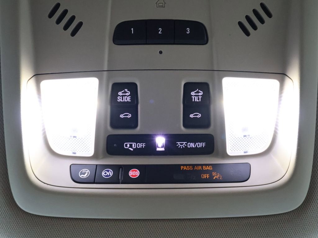 2021 Buick Enclave Essence