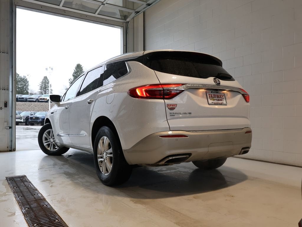 2021 Buick Enclave Essence