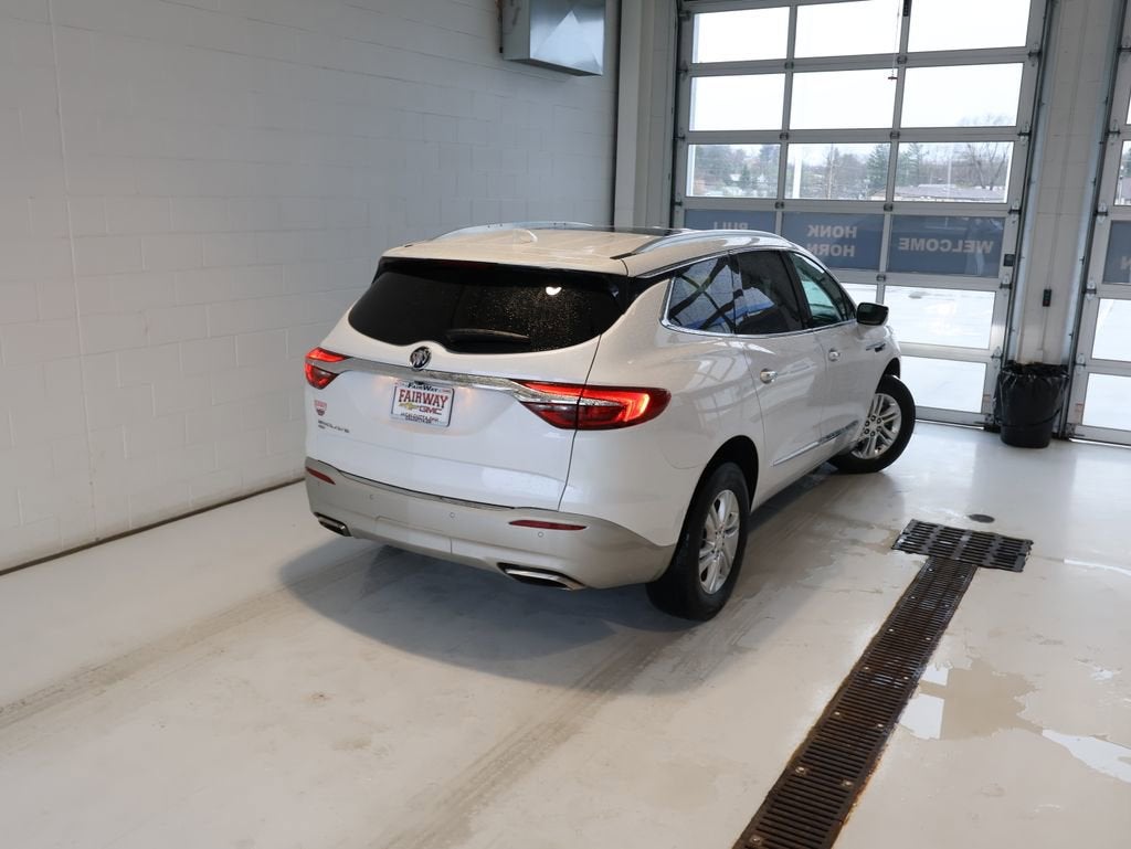 2021 Buick Enclave Essence