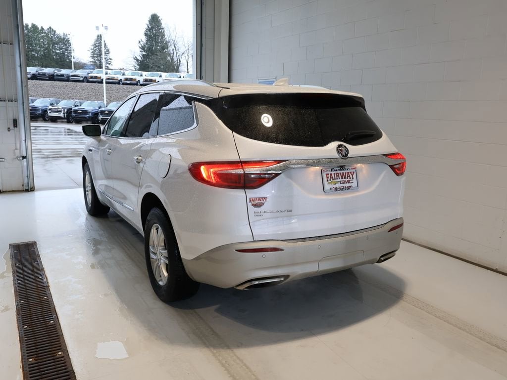 2021 Buick Enclave Essence